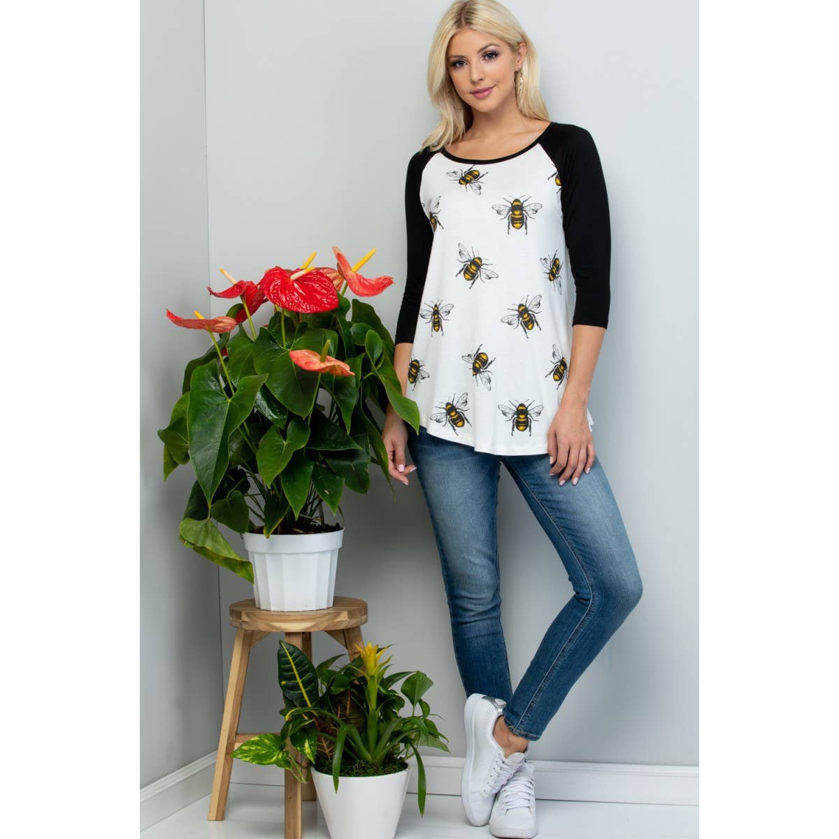 Bee Print Raglan Shirt